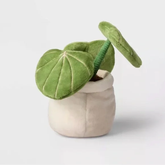GIGGLESCAPE PILEA PLANT PLUSH - Picture 3 of 3